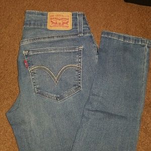 Levi's 535 low rise skinny jeans